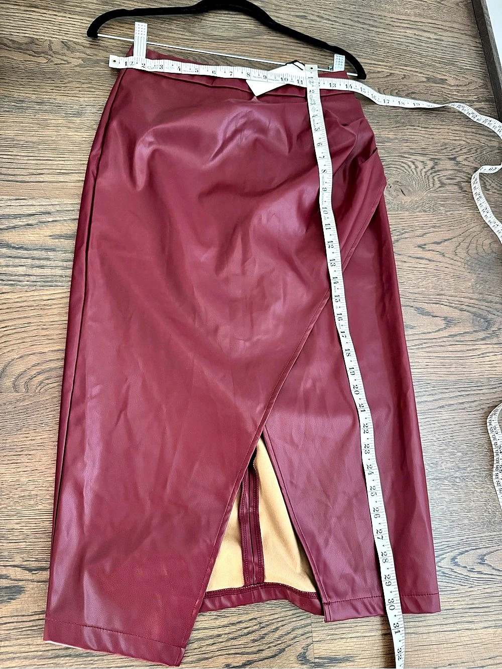 Commense Faux Leather Ruched Slit Midi Skirt Burgundy Small - Picture 7 of 7